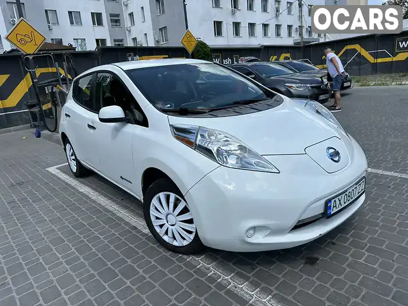 Хетчбек Nissan Leaf 2014 null_content л. обл. Харківська, Харків - Фото 1/16