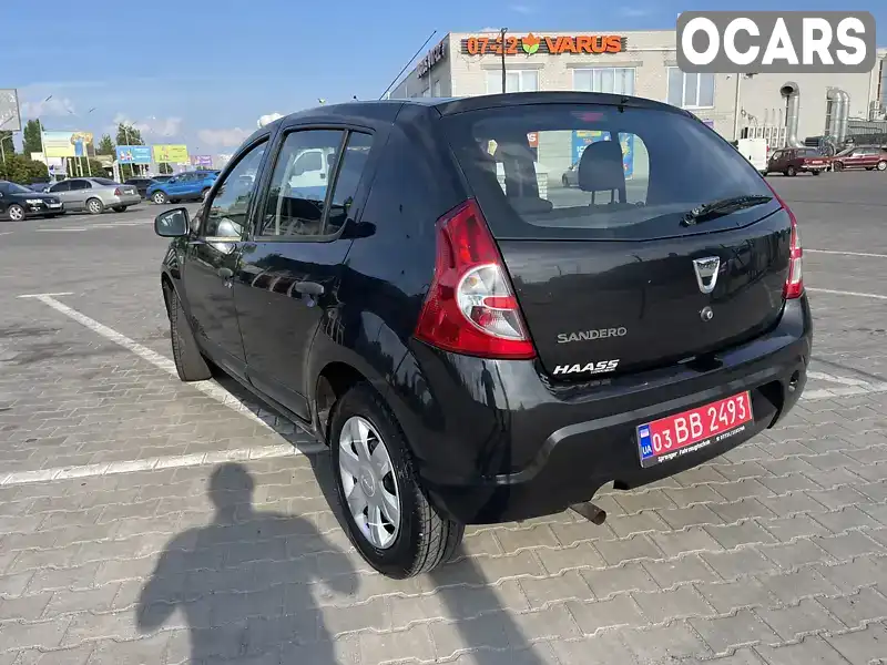 Хэтчбек Dacia Sandero 2011 1.15 л. Ручная / Механика обл. Днепропетровская, Павлоград - Фото 1/21