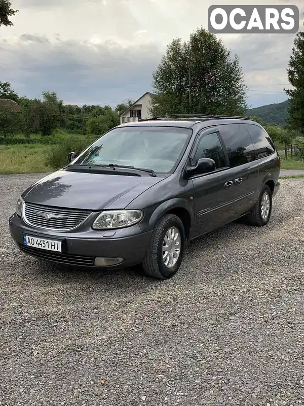 Минивэн Chrysler Grand Voyager 2004 2.5 л. Ручная / Механика обл. Закарпатская, Ужгород - Фото 1/9