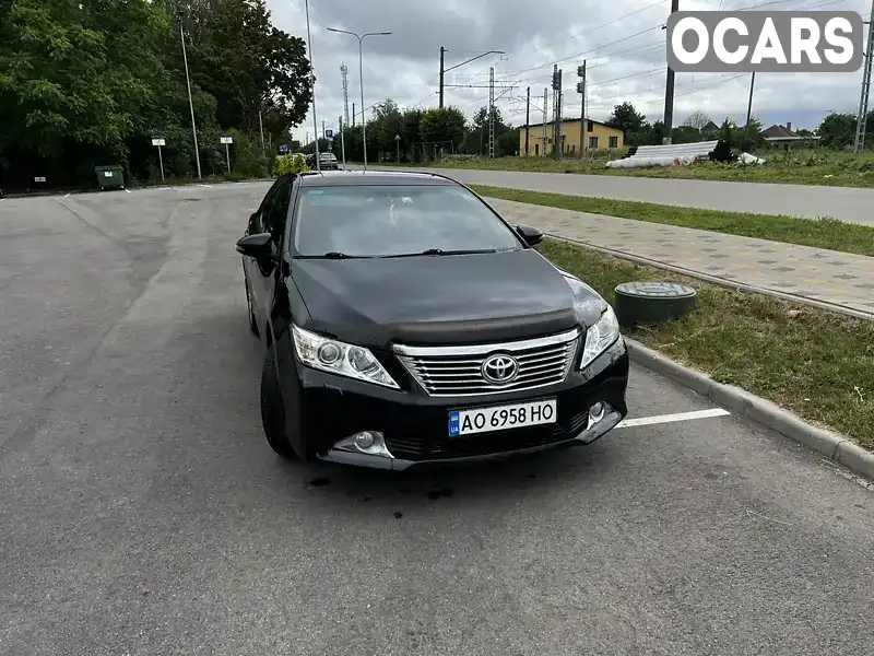 Седан Toyota Camry 2011 2.5 л. Автомат обл. Закарпатська, Ужгород - Фото 1/13