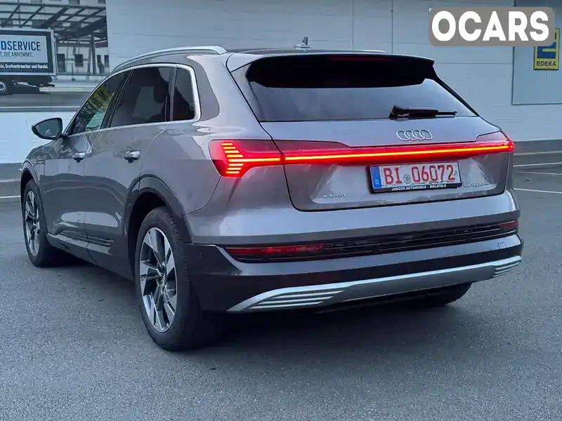 Позашляховик / Кросовер Audi e-tron 2018 null_content л. обл. Волинська, Нововолинськ - Фото 1/21