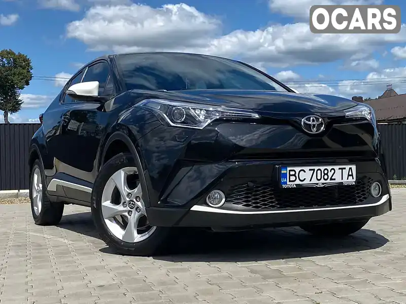 Позашляховик / Кросовер Toyota C-HR 2017 1.99 л. Автомат обл. Львівська, Львів - Фото 1/21