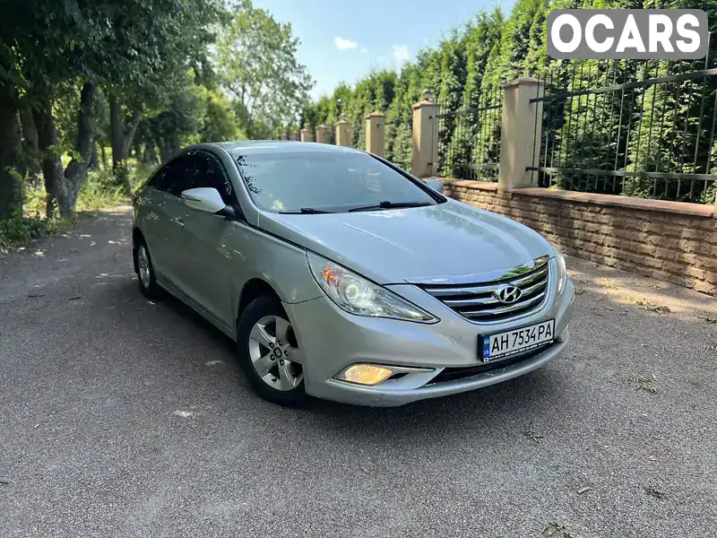 Седан Hyundai Sonata 2014 2 л. Автомат обл. Киевская, Киев - Фото 1/12