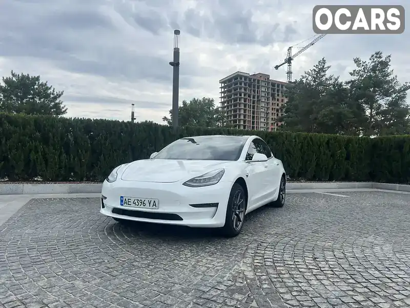 Седан Tesla Model 3 2020 null_content л. обл. Днепропетровская, Днепр (Днепропетровск) - Фото 1/20