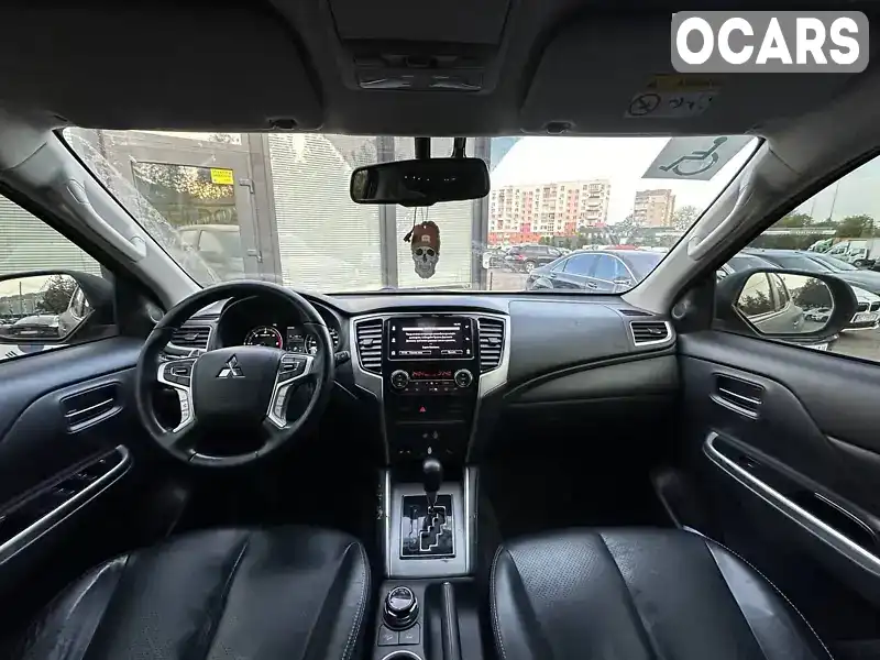 Пікап Mitsubishi L 200 2019 2.44 л. Автомат обл. Київська, Київ - Фото 1/21