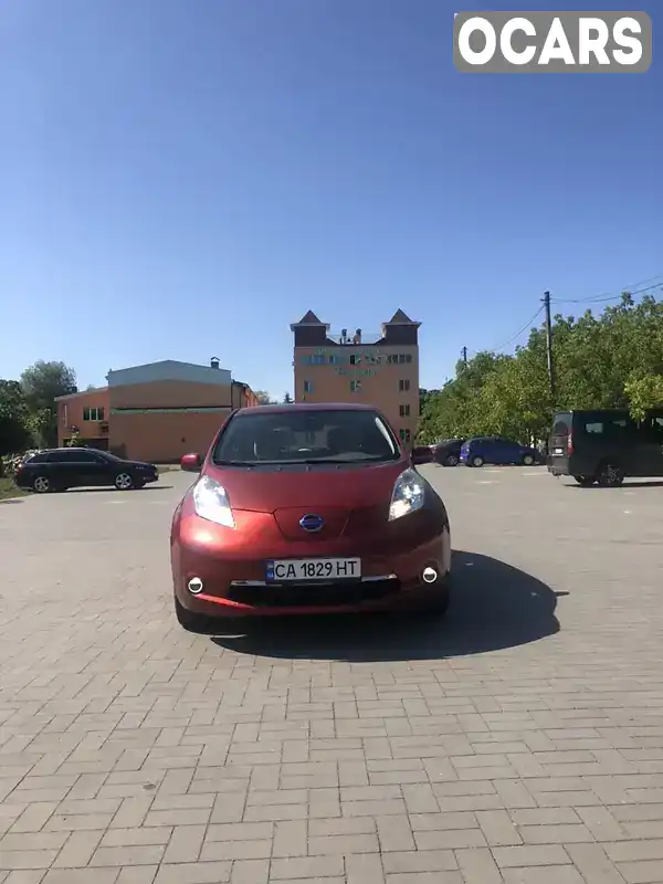 Хэтчбек Nissan Leaf 2012 null_content л. Автомат обл. Черкасская, Умань - Фото 1/16