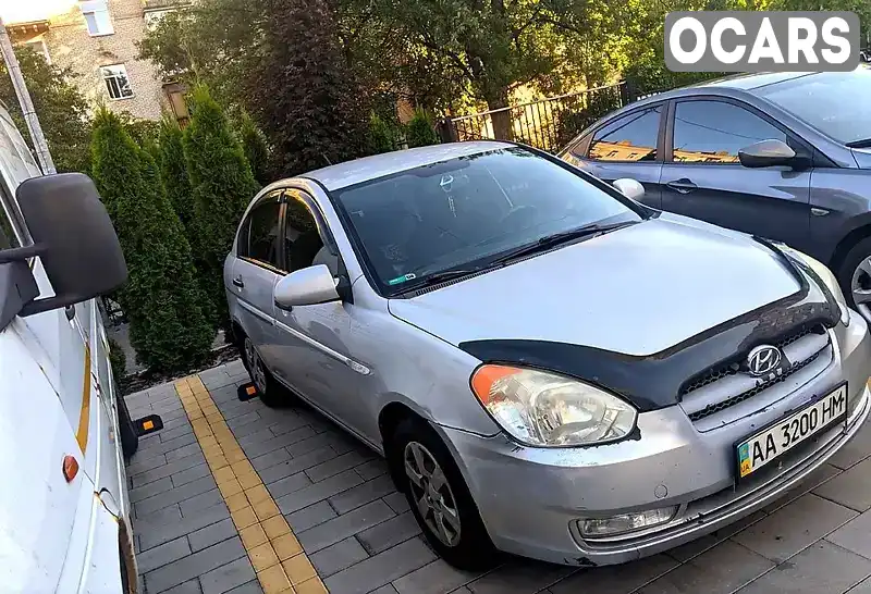 Седан Hyundai Accent 2008 1.4 л. Ручна / Механіка обл. Київська, Київ - Фото 1/8