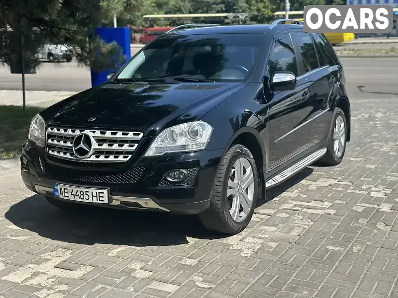 Позашляховик / Кросовер Mercedes-Benz M-Class 2010 3.5 л. Автомат обл. Дніпропетровська, Дніпро (Дніпропетровськ) - Фото 1/21