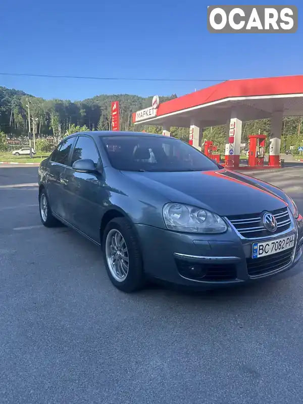 Седан Volkswagen Jetta 2007 1.9 л. Ручная / Механика обл. Львовская, Львов - Фото 1/21