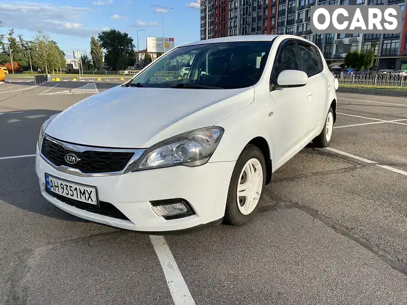 Хэтчбек Kia Ceed 2010 1.59 л. Ручная / Механика обл. Киевская, Киев - Фото 1/16