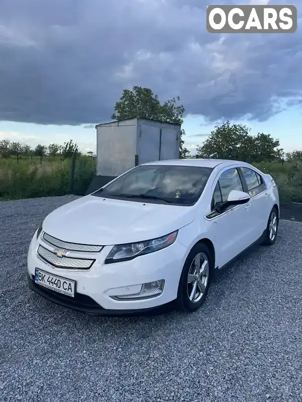 Хетчбек Chevrolet Volt 2015 1.4 л. Автомат обл. Рівненська, Рівне - Фото 1/12