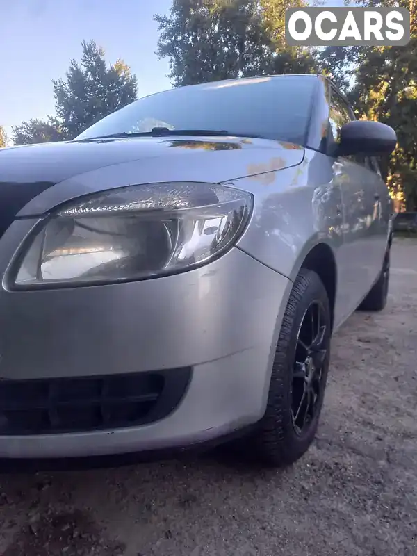 Хэтчбек Skoda Fabia 2008 1.2 л. Ручная / Механика обл. Львовская, Львов - Фото 1/21