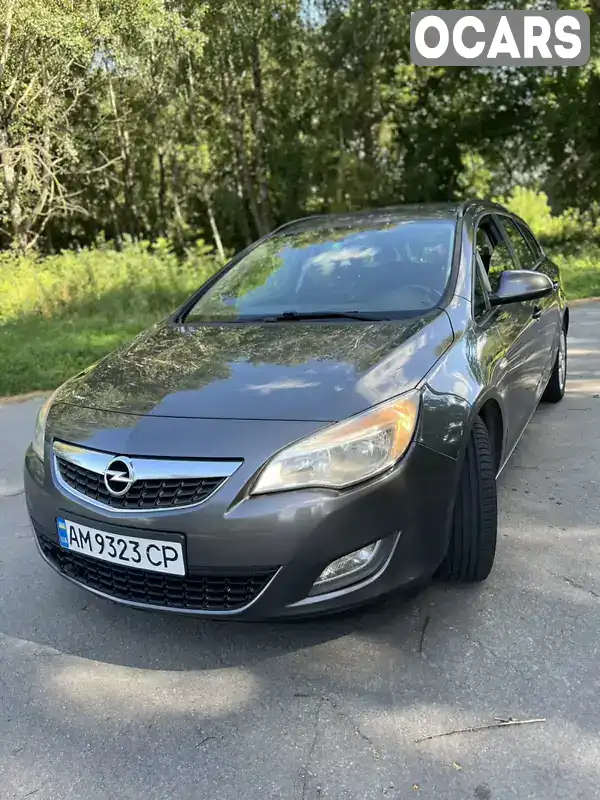 Універсал Opel Astra 2011 1.3 л. Ручна / Механіка обл. Рівненська, Корець - Фото 1/21