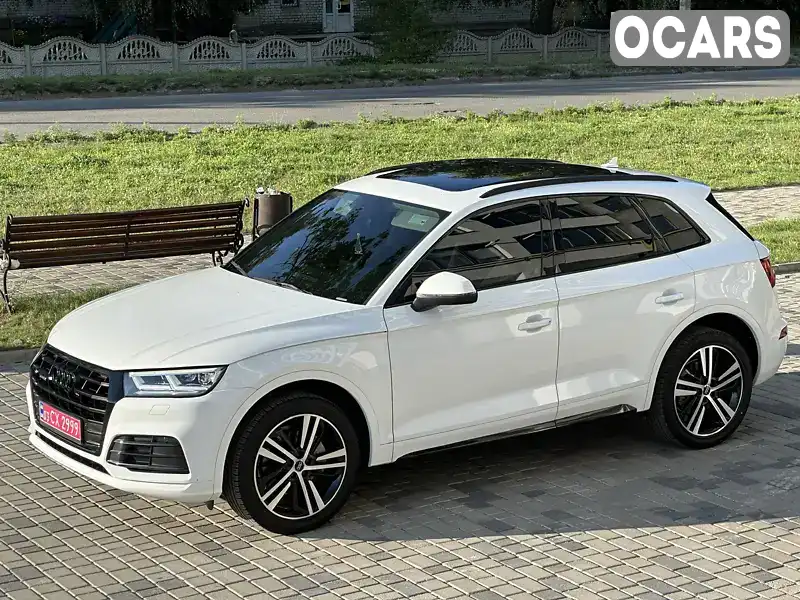 Позашляховик / Кросовер Audi Q5 2018 2 л. Автомат обл. Київська, Київ - Фото 1/21