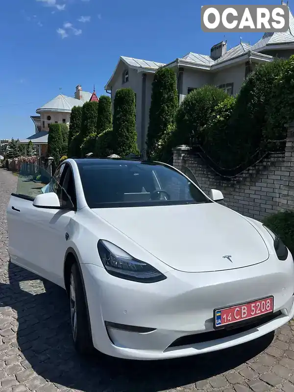 Внедорожник / Кроссовер Tesla Model Y 2022 null_content л. обл. Черновицкая, Черновцы - Фото 1/21