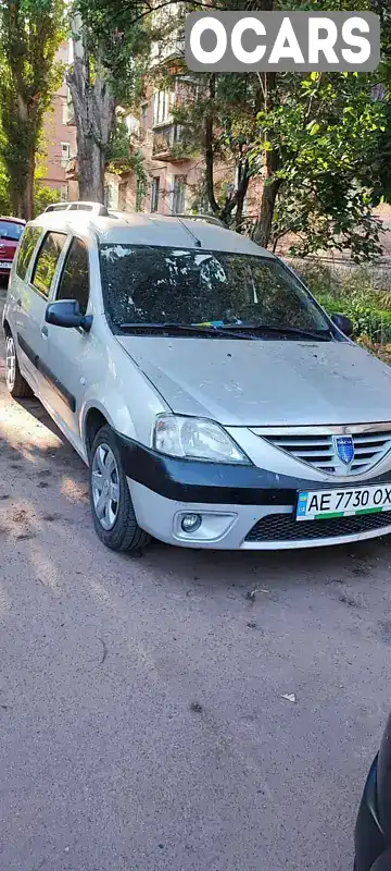 Седан Dacia Logan 2008 1.6 л. Ручна / Механіка обл. Дніпропетровська, Кривий Ріг - Фото 1/16