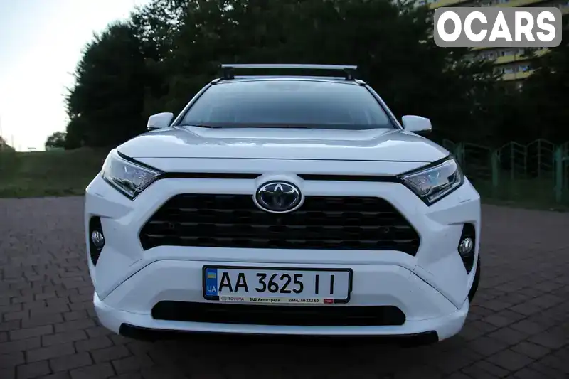 Внедорожник / Кроссовер Toyota RAV4 2019 2.49 л. Вариатор обл. Львовская, Дрогобыч - Фото 1/21