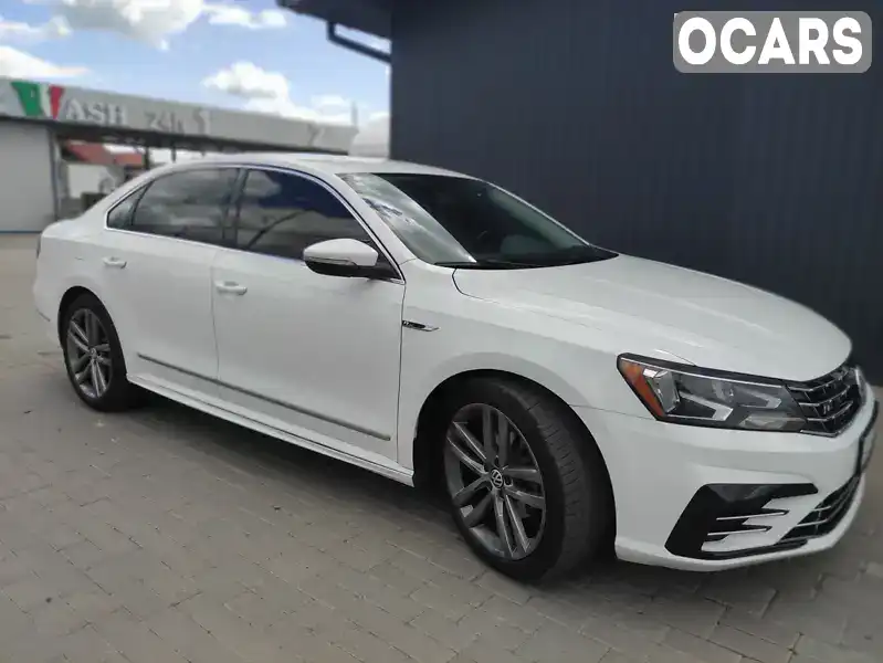 Седан Volkswagen Passat 2016 1.8 л. Типтронік обл. Львівська, Львів - Фото 1/21