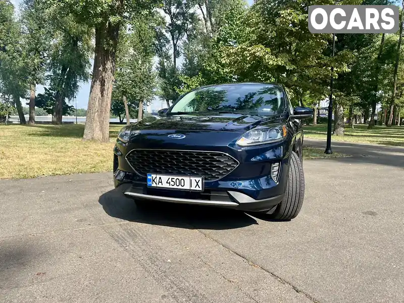 Внедорожник / Кроссовер Ford Escape 2021 2.5 л. Вариатор обл. Киевская, Киев - Фото 1/21