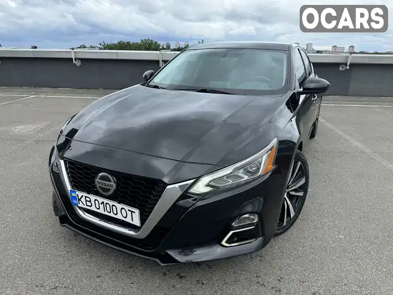 Седан Nissan Altima 2019 2.49 л. Варіатор обл. Київська, Київ - Фото 1/21