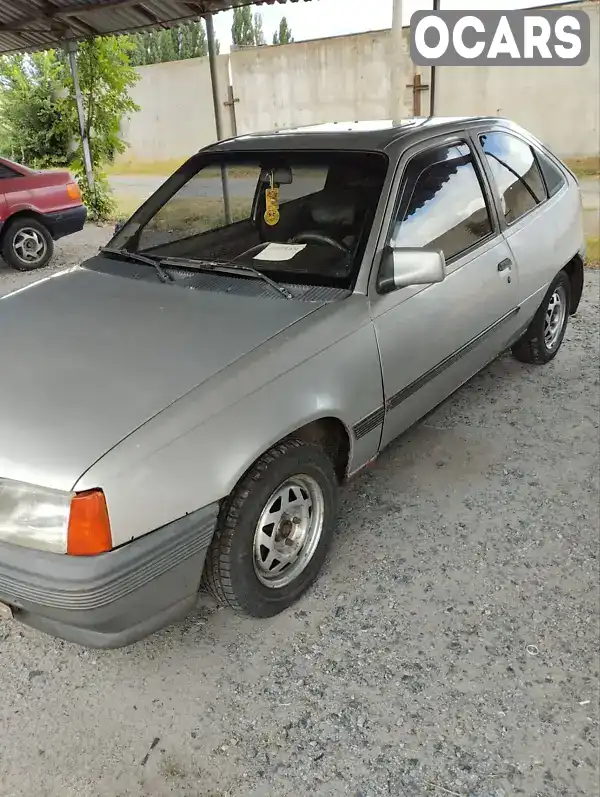 Хетчбек Opel Kadett 1988 1.6 л. Ручна / Механіка обл. Полтавська, Лубни - Фото 1/9