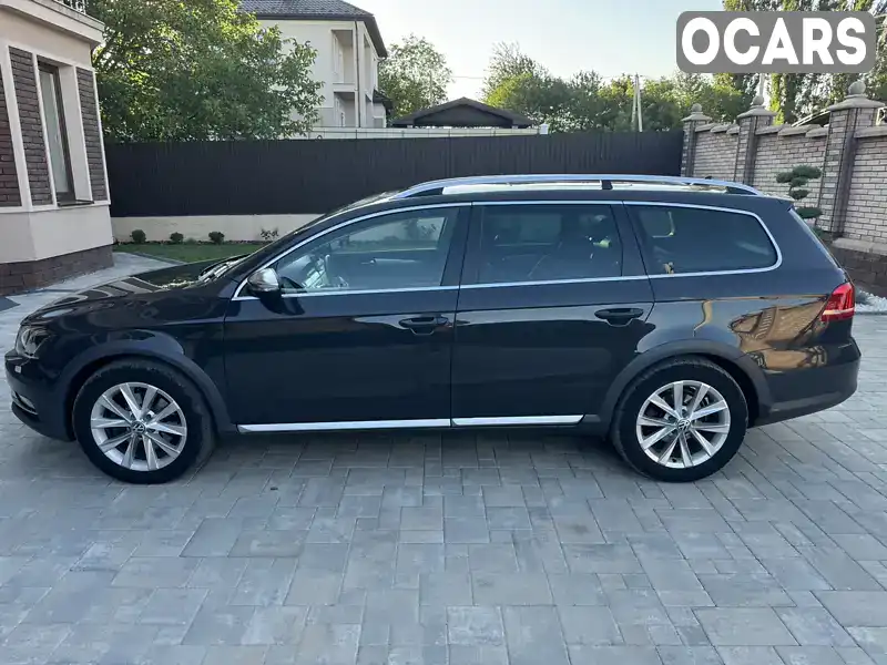 Універсал Volkswagen Passat Alltrack 2013 2 л. Автомат обл. Чернівецька, Чернівці - Фото 1/21