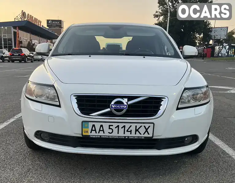 Седан Volvo S40 2011 2 л. Автомат обл. Київська, Київ - Фото 1/21