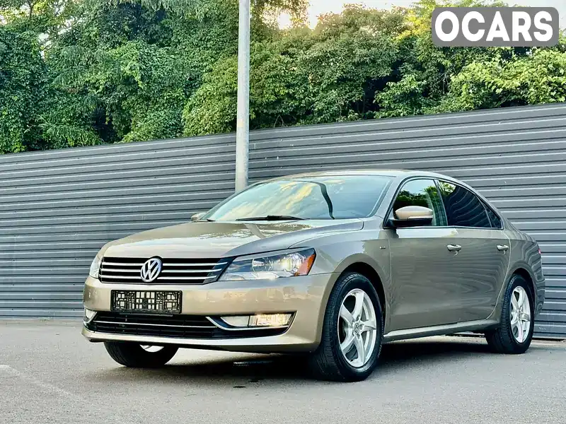 Седан Volkswagen Passat 2014 1.8 л. Автомат обл. Одесская, Одесса - Фото 1/21