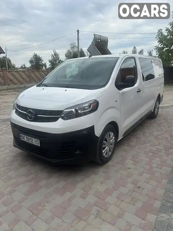 Мінівен Opel Vivaro 2020 2 л. Ручна / Механіка обл. Київська, Рокитне - Фото 1/13