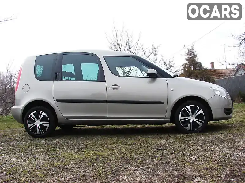 Микровэн Skoda Roomster 2007 1.6 л. Ручная / Механика обл. Одесская, Одесса - Фото 1/21