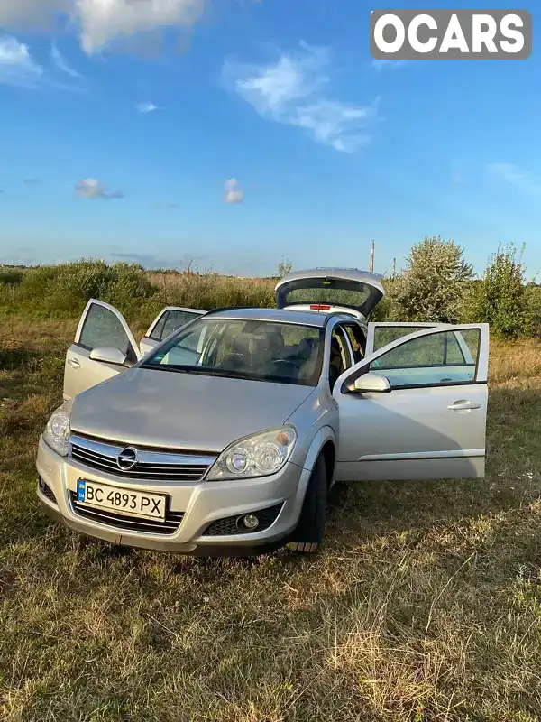 Універсал Opel Astra 2008 1.36 л. Ручна / Механіка обл. Полтавська, Кременчук - Фото 1/15