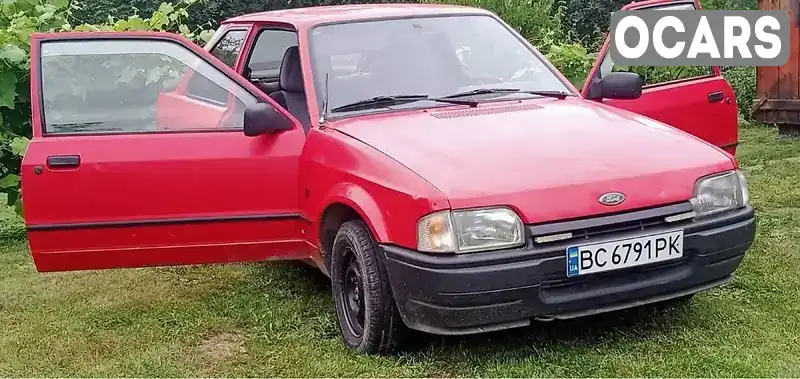 Універсал Ford Escort 1990 1.8 л. Ручна / Механіка обл. Львівська, location.city.khyriv - Фото 1/5