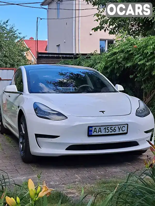 Седан Tesla Model 3 2020 null_content л. обл. Киевская, Киев - Фото 1/6