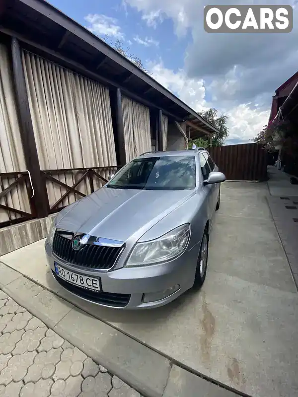 Універсал Skoda Octavia 2013 1.99 л. Ручна / Механіка обл. Закарпатська, location.city.nyzhnia_apsha - Фото 1/12