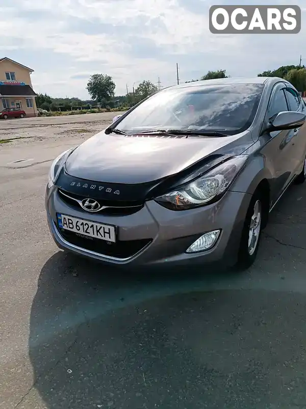 Седан Hyundai Elantra 2012 1.6 л. Ручна / Механіка обл. Вінницька, Ладижин - Фото 1/17