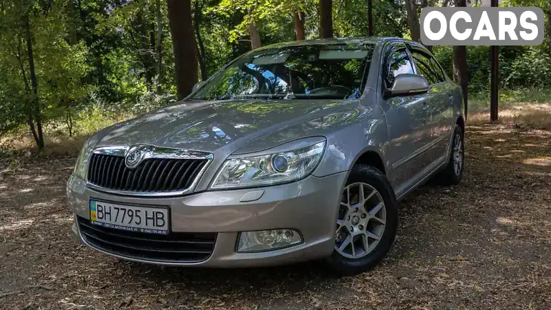 Ліфтбек Skoda Octavia 2010 1.98 л. Робот обл. Одеська, Роздільна - Фото 1/21