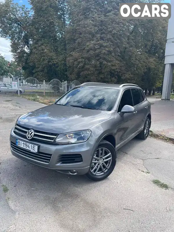 Внедорожник / Кроссовер Volkswagen Touareg 2013 3 л. Автомат обл. Полтавская, Полтава - Фото 1/8