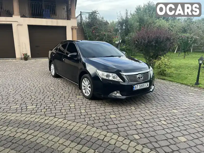 Седан Toyota Camry 2013 2.49 л. Автомат обл. Івано-Франківська, Івано-Франківськ - Фото 1/21