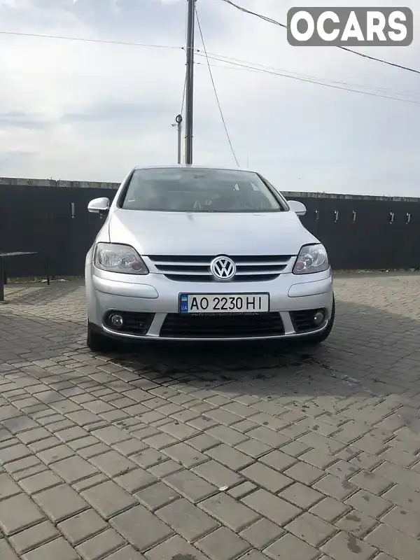 Хетчбек Volkswagen Golf Plus 2008 1.4 л. Ручна / Механіка обл. Закарпатська, Мукачево - Фото 1/15