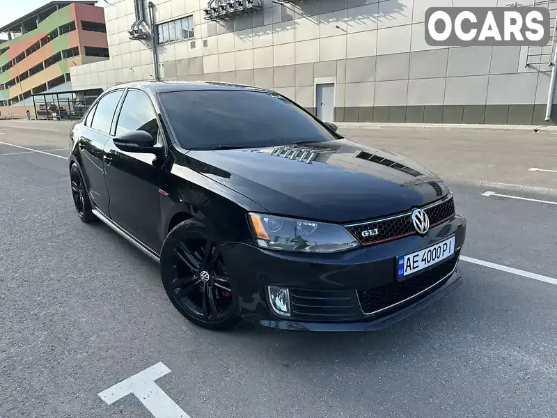 Седан Volkswagen Jetta 2015 2 л. Автомат обл. Дніпропетровська, Дніпро (Дніпропетровськ) - Фото 1/21