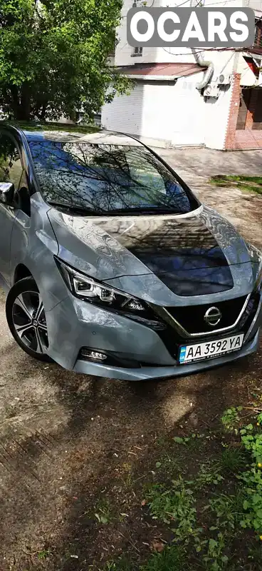 Хэтчбек Nissan Leaf 2021 null_content л. Автомат обл. Киевская, Киев - Фото 1/21