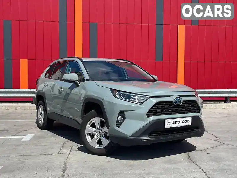 Позашляховик / Кросовер Toyota RAV4 2021 2.49 л. Варіатор обл. Київська, Київ - Фото 1/21