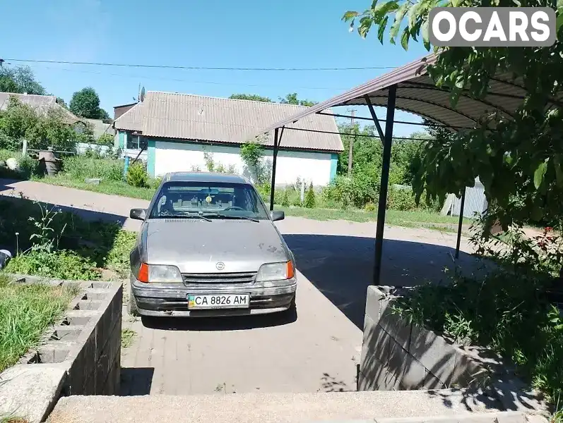 Хетчбек Opel Kadett 1991 null_content л. Ручна / Механіка обл. Черкаська, Монастирище - Фото 1/4