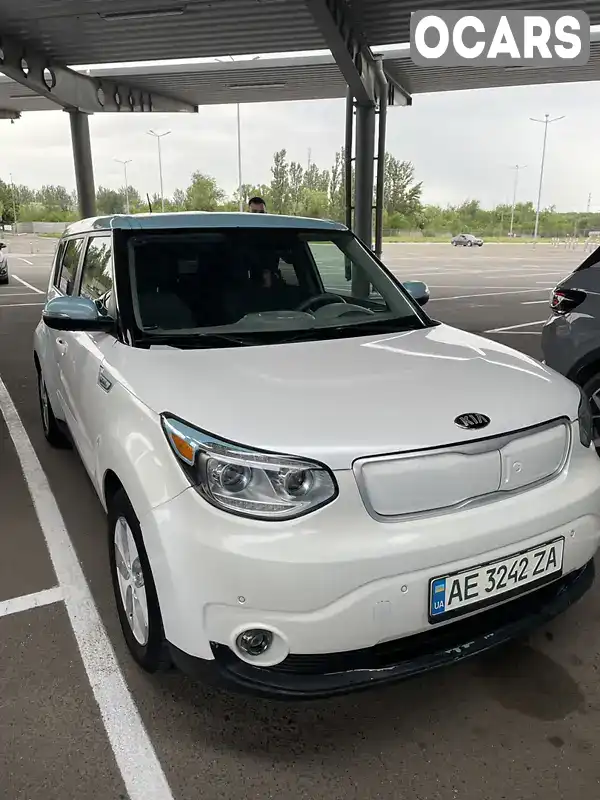 Внедорожник / Кроссовер Kia Soul 2015 null_content л. Автомат обл. Днепропетровская, Кривой Рог - Фото 1/11