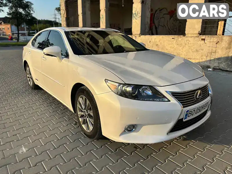 Седан Lexus ES 2015 2.5 л. Автомат обл. Тернопільська, Тернопіль - Фото 1/14