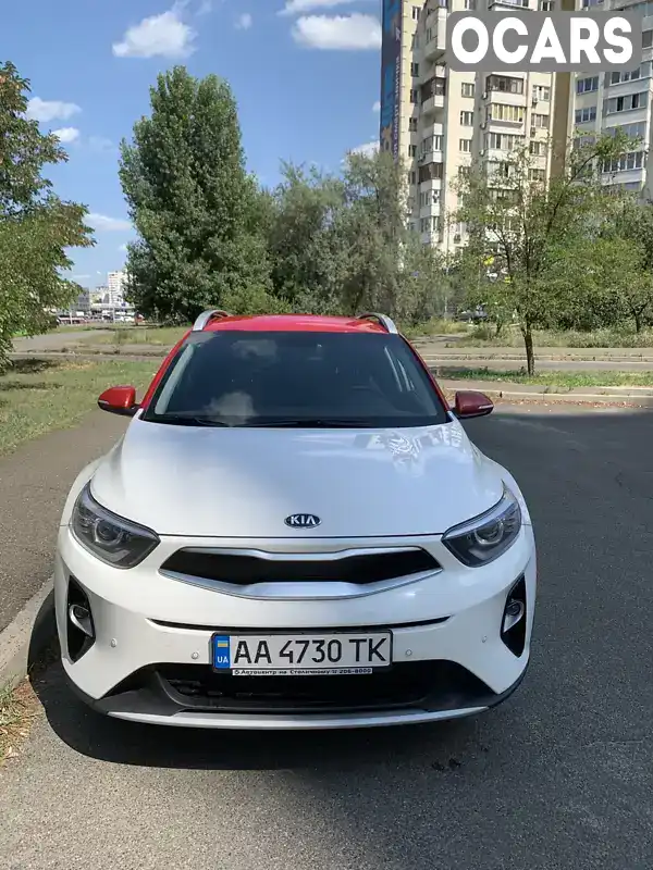 Внедорожник / Кроссовер Kia Stonic 2018 1.37 л. Ручная / Механика обл. Киевская, Киев - Фото 1/16