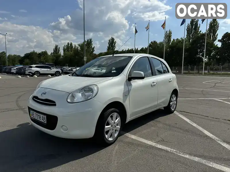 Хэтчбек Nissan Micra 2014 1.2 л. Автомат обл. Днепропетровская, Днепр (Днепропетровск) - Фото 1/10