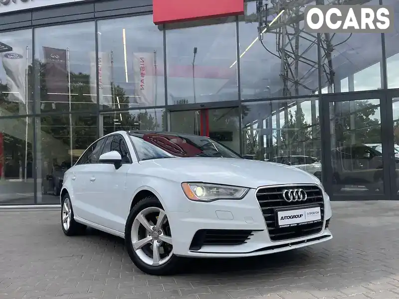 Седан Audi A3 2014 2 л. обл. Одесская, Одесса - Фото 1/21