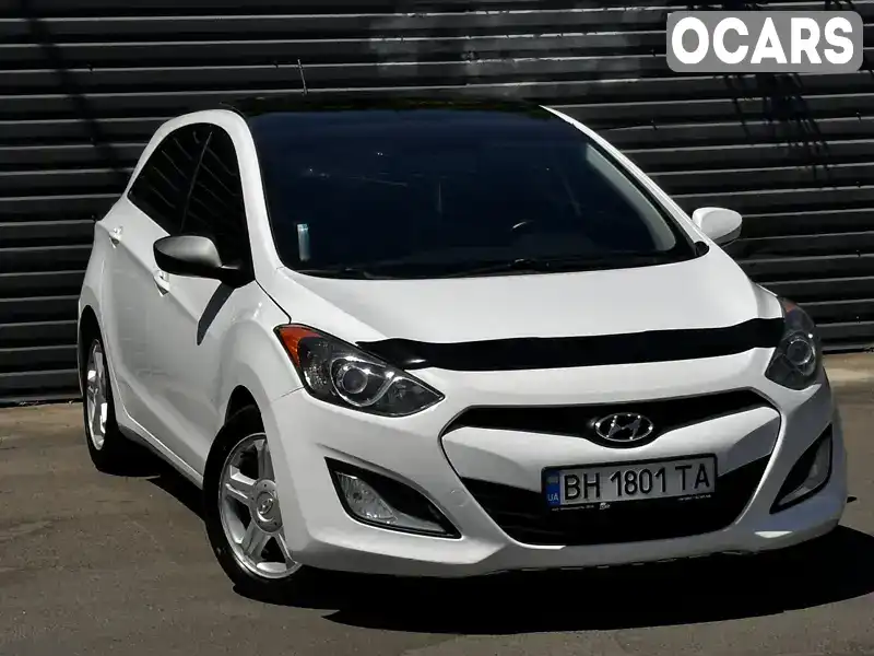 Хетчбек Hyundai Elantra 2014 2 л. Автомат обл. Одеська, Одеса - Фото 1/22