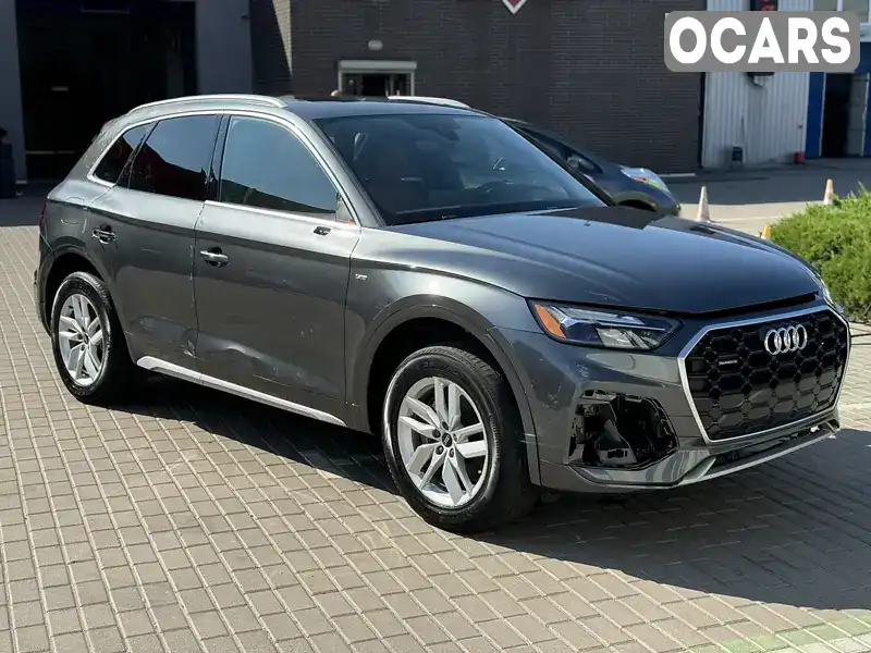 Позашляховик / Кросовер Audi Q5 2022 1.98 л. Автомат обл. Рівненська, Рівне - Фото 1/13